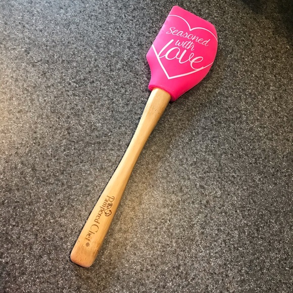 Pampered Chef rubber scraper - Picture 1 of 4